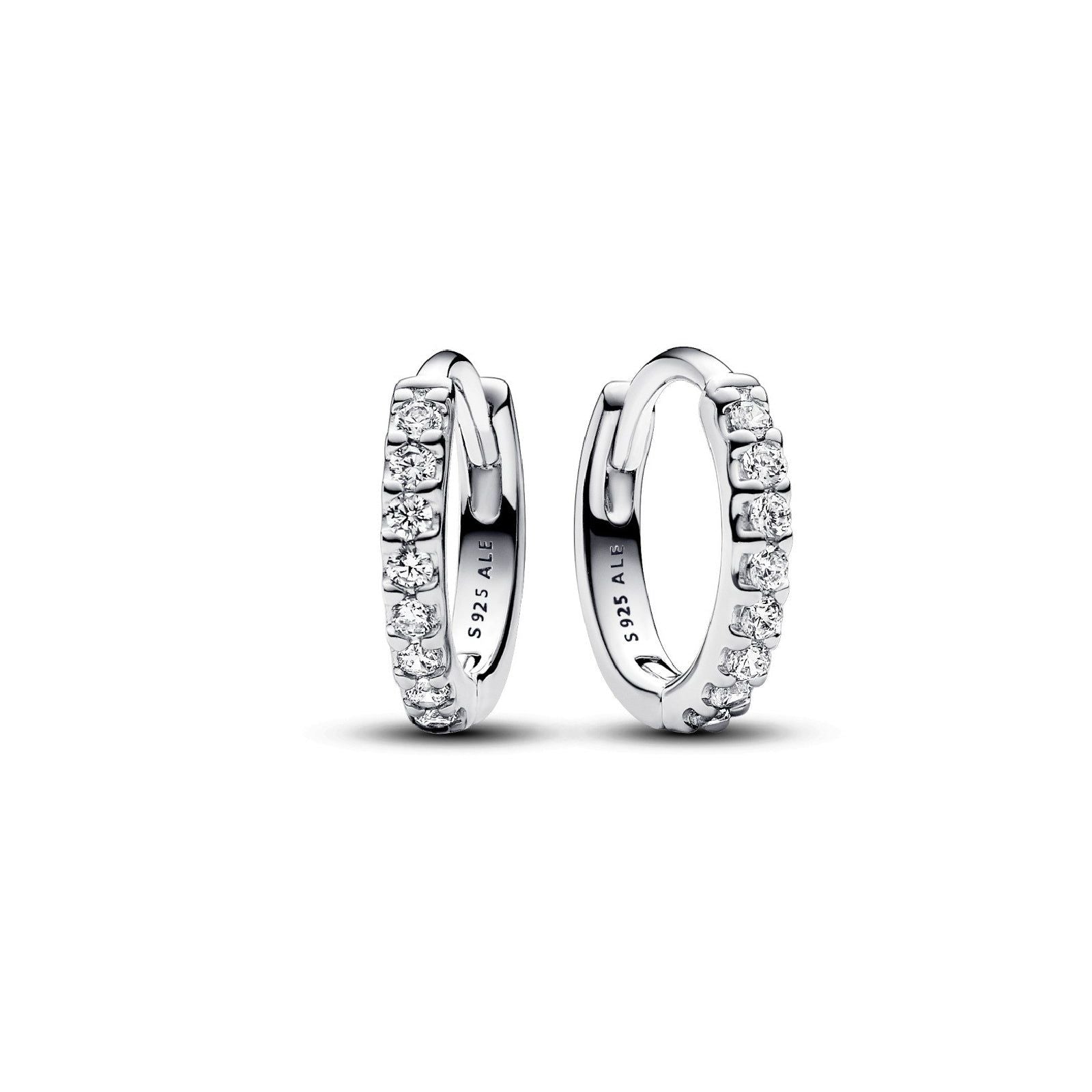 Orecchini Cerchi Piccoli Pavè color argento