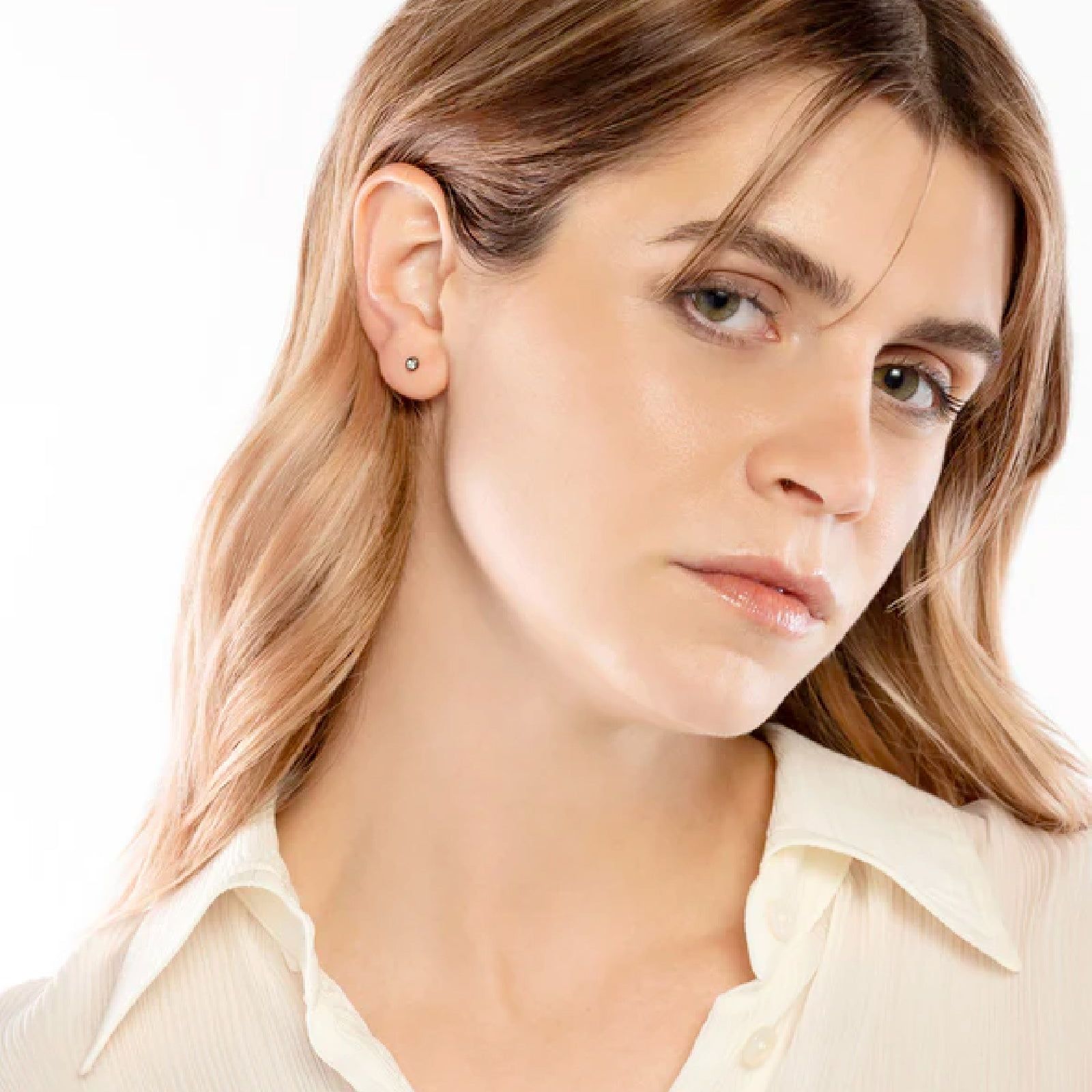 Orecchino punto luce Burato Solitaire donna oro, rodio nero, diamante 0,05ct CQ619-2