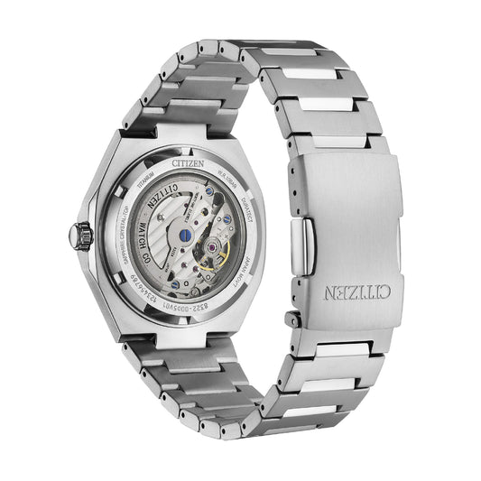 Orologio automatico Citizen in super titanio quadrante verde MISURA UNICA