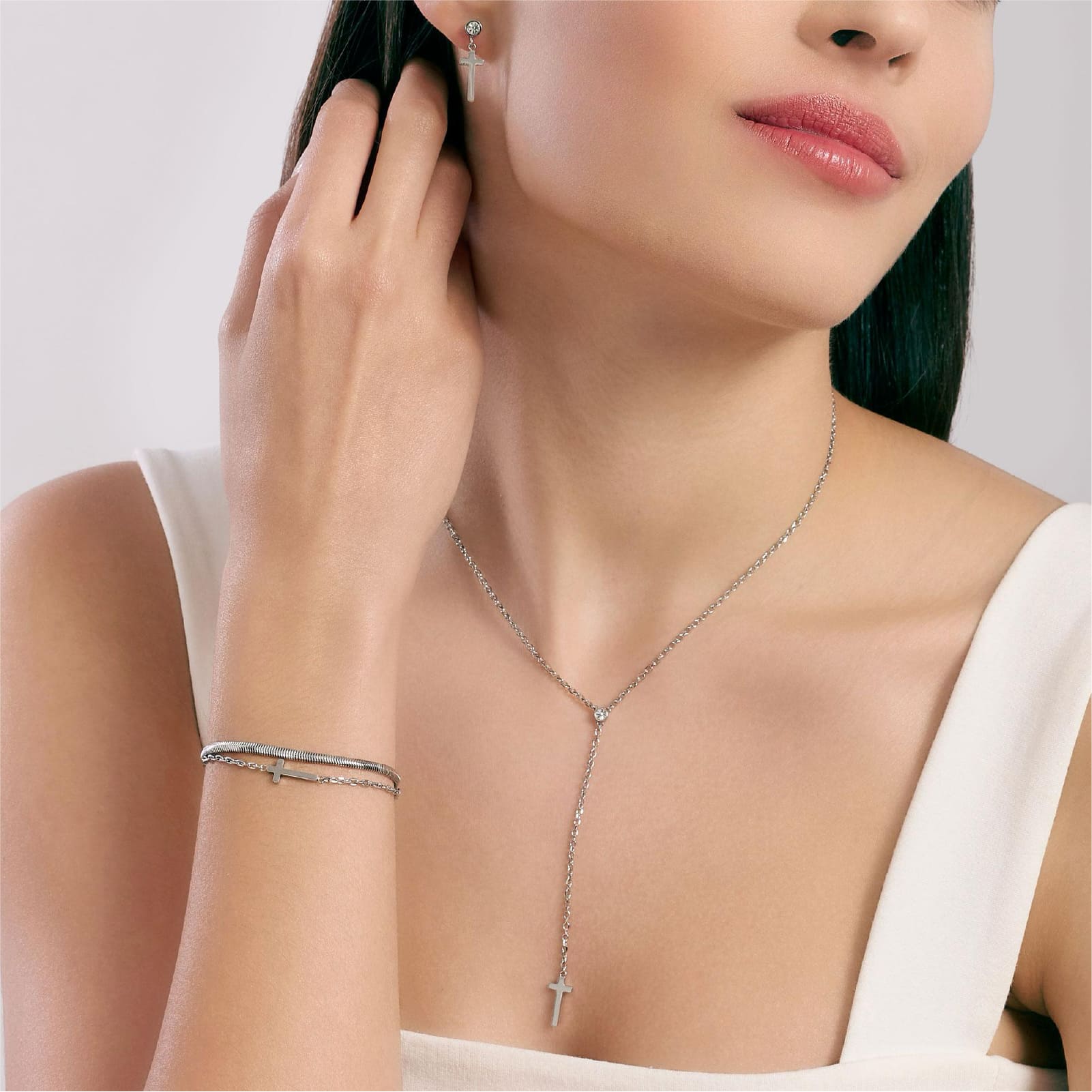 Collana Kidult Style acciaio con croce pendente e cristallo MISURA UNICA