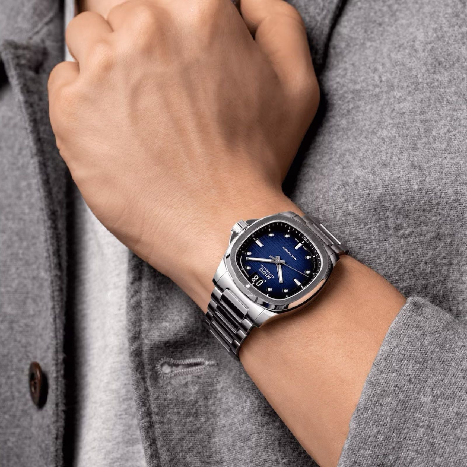 Orologio automatico Mido Multifort TV Big Date uomo acciaio blu datario riserva 80H M0495261104100-4