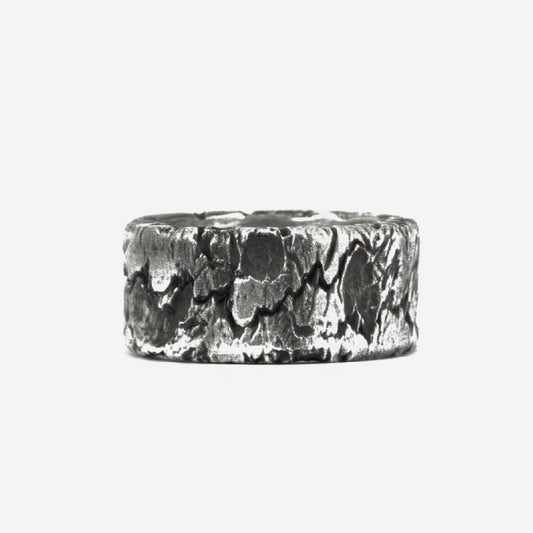 Anello fascia Nove25 Materic unisex in argento lavorato N25ANE00390 N25ANE00390-1