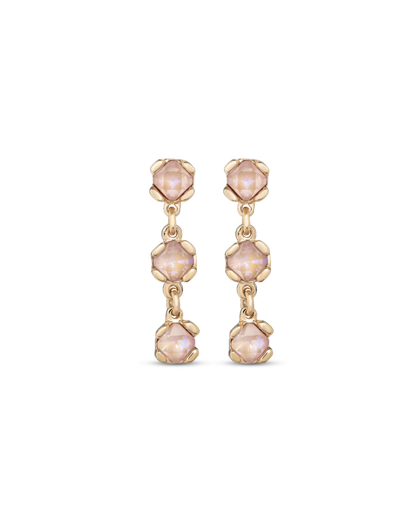 Orecchini pendenti da donna della collezione Uno de 50 Charismatic Sublime Pink in lega metallica oro con tre cristalli rosa PEN0912RSAORO0U