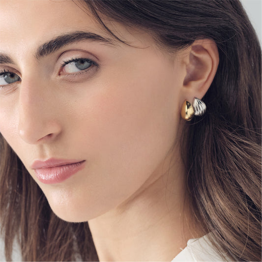 Orecchini a cerchio donna Unoaerre in bronzo dorato goccia