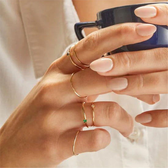 Anello Rubinia Filodamore in oro e zaffiro blu 0,022ct 16