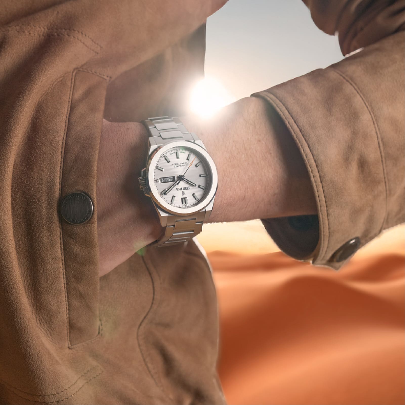 Orologio Festina in acciaio con quadrante bianco e datario MISURA UNICA