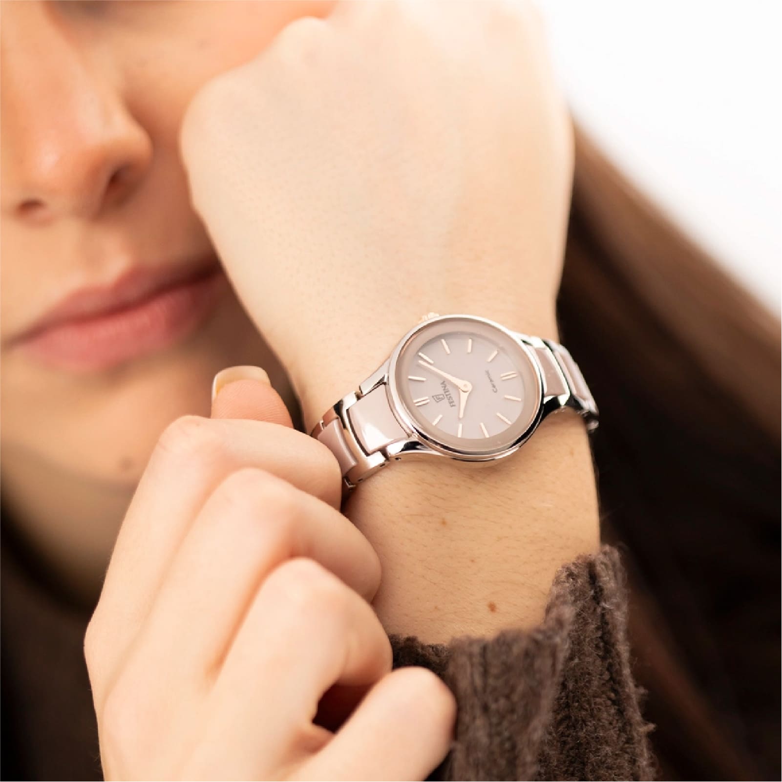 Orologio Festina con cassa in ceramica e bracciale beige MISURA UNICA