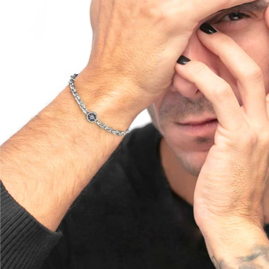 Bracciale maglia marina Marlù Icons uomo in acciaio, rosa dei venti e cristallo nero 30BR0011-N-2