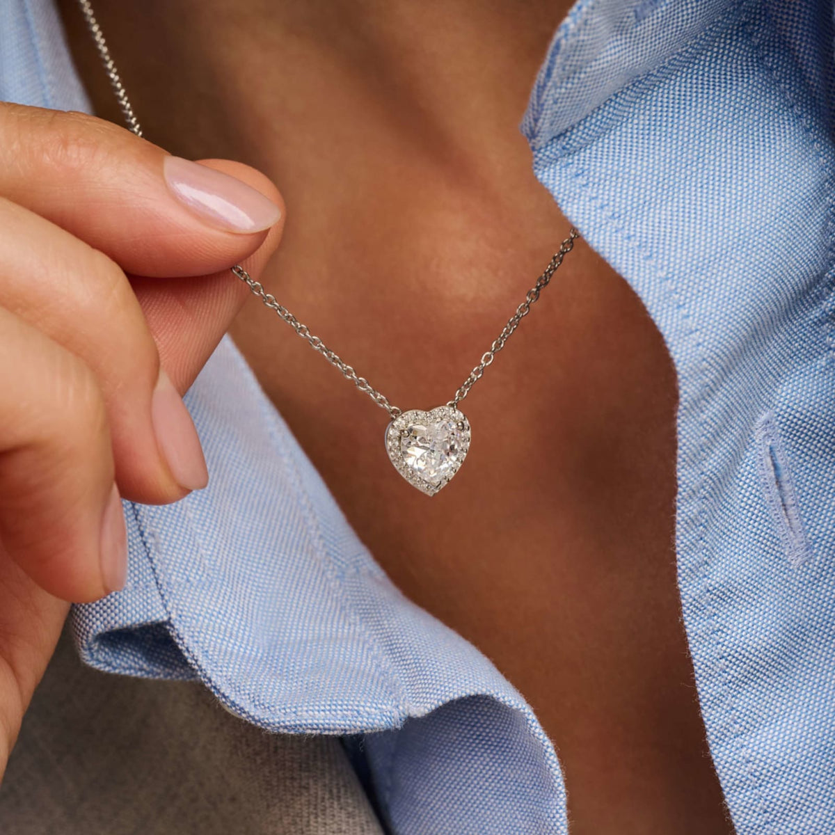 Collana catena Ti Sento in argento e zirconi forma di cuore MISURA UNICA
