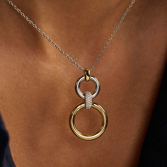 Collana pendente Ti Sento in argento e zirconi cerchi MISURA UNICA