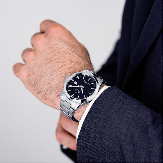 Orologio Festina in acciaio con quadrante nero e datario MISURA UNICA