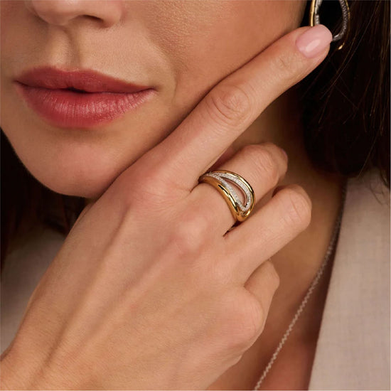 Anello TI SENTO Milano in argento con zirconi forma ovale 14