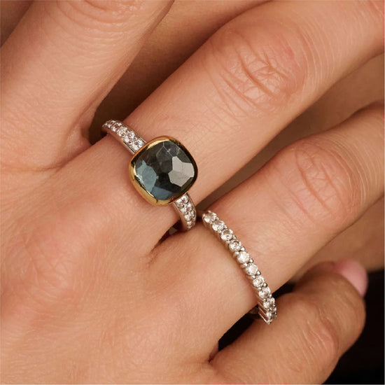 Anello TI SENTO Milano in argento con zircone azzurro centrale 14