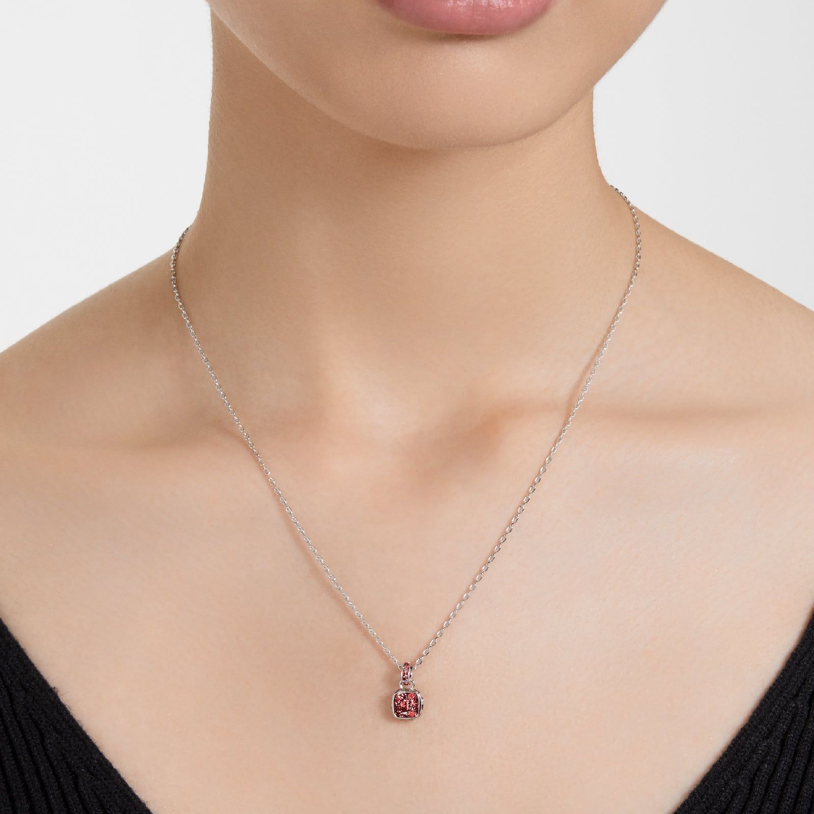 Collana donna Swarovski Birthstone cristallo rosso ciondolo gennaio 5651709-5