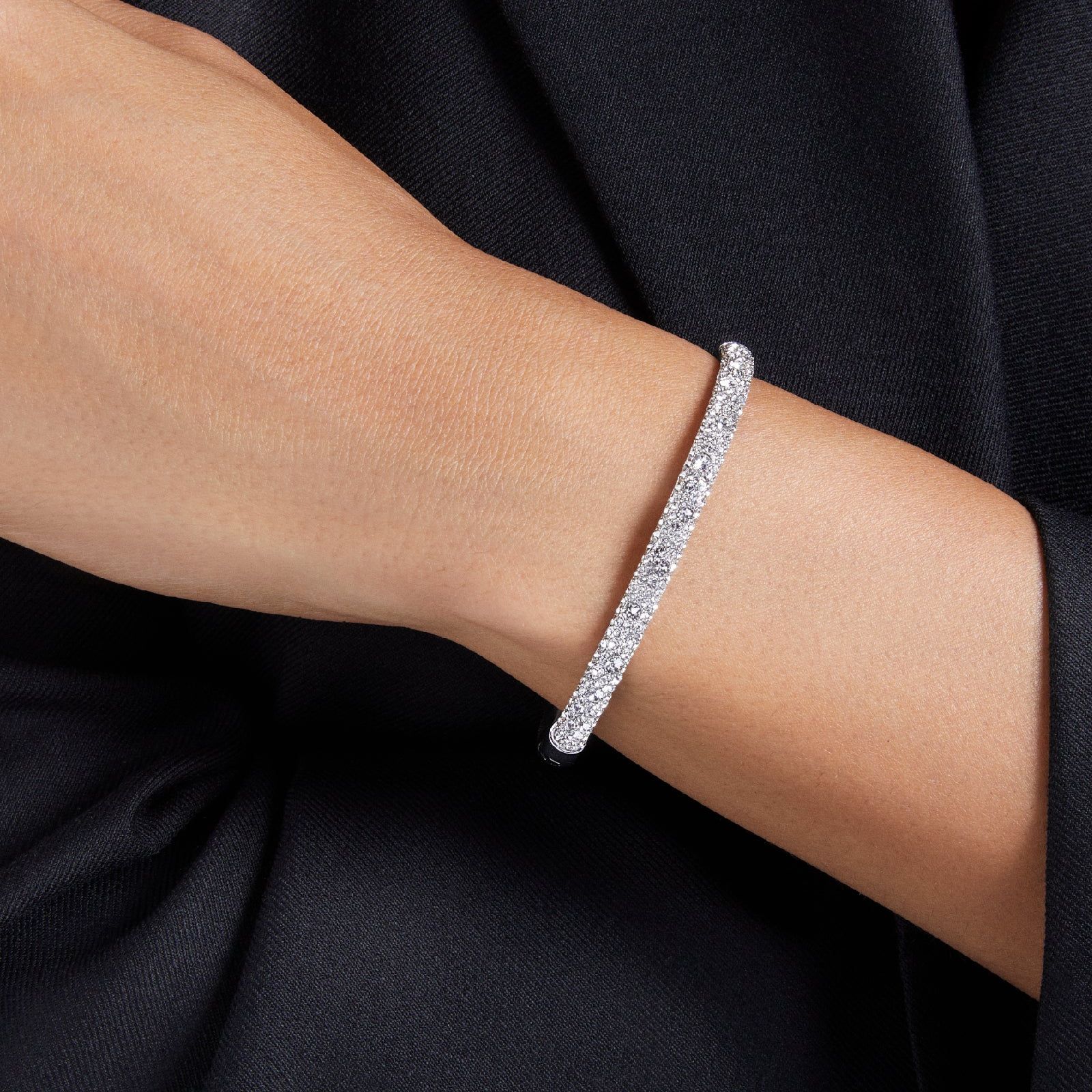 Bracciale donna Swarovski Meteora rodiato con pavé di cristalli 5684241-4