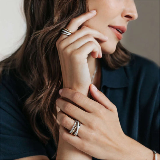 Anello intrecciato TI SENTO Milano argento bicolor e zirconi 16