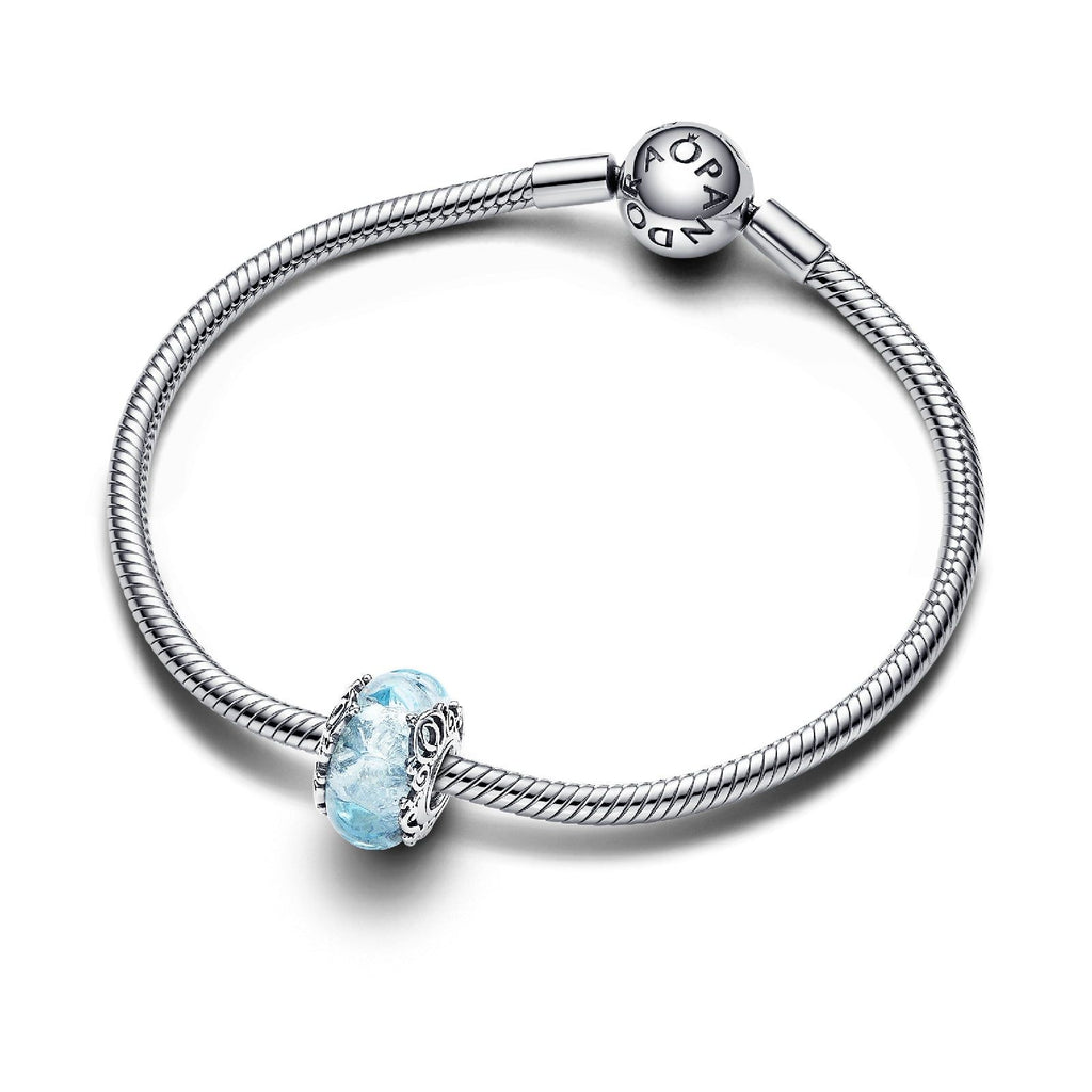 Charm da donna Pandora Disney in Argento Sterling 925 con vetro di Murano azzurro con lavorazione openwork 793073C00