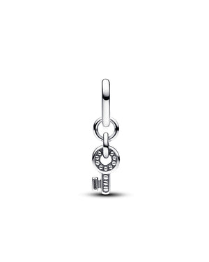 Charm da donna Pandora ME in Argento Sterling 925 a forma di chiave pendente 793084C00