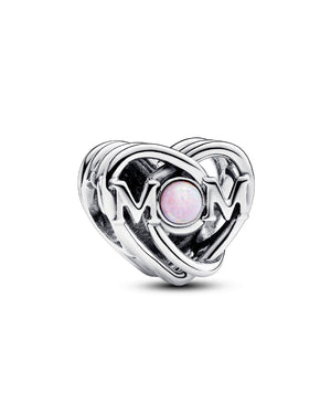 Charm da donna Pandora Moments in argento 925 a forma di cuore con scritta "MOM" e opale rosa 793233C01