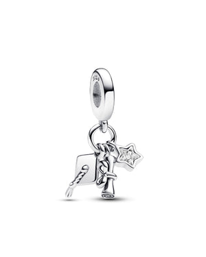 Charm da donna Pandora Moments in argento 925 con stella di zircone, pergamena e tocco di Laurea 793240C01