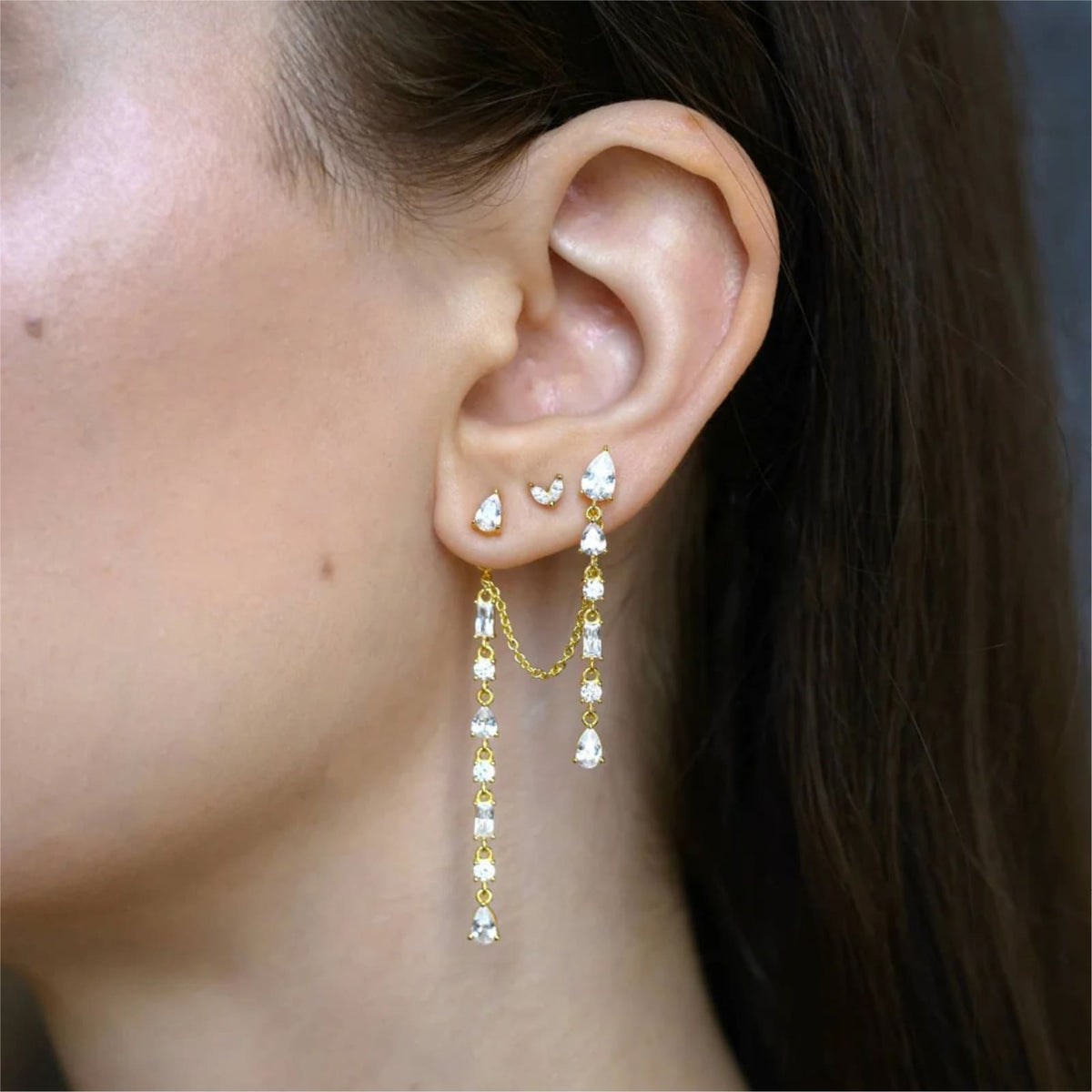 Orecchino Amabile Bond Lumiere in argento dorato e zirconi MISURA UNICA