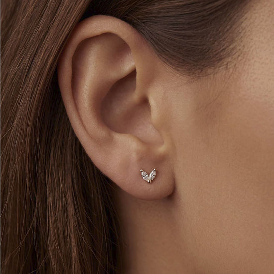 Orecchino Amabile Micro Glow in argento dorato e zirconi MISURA UNICA