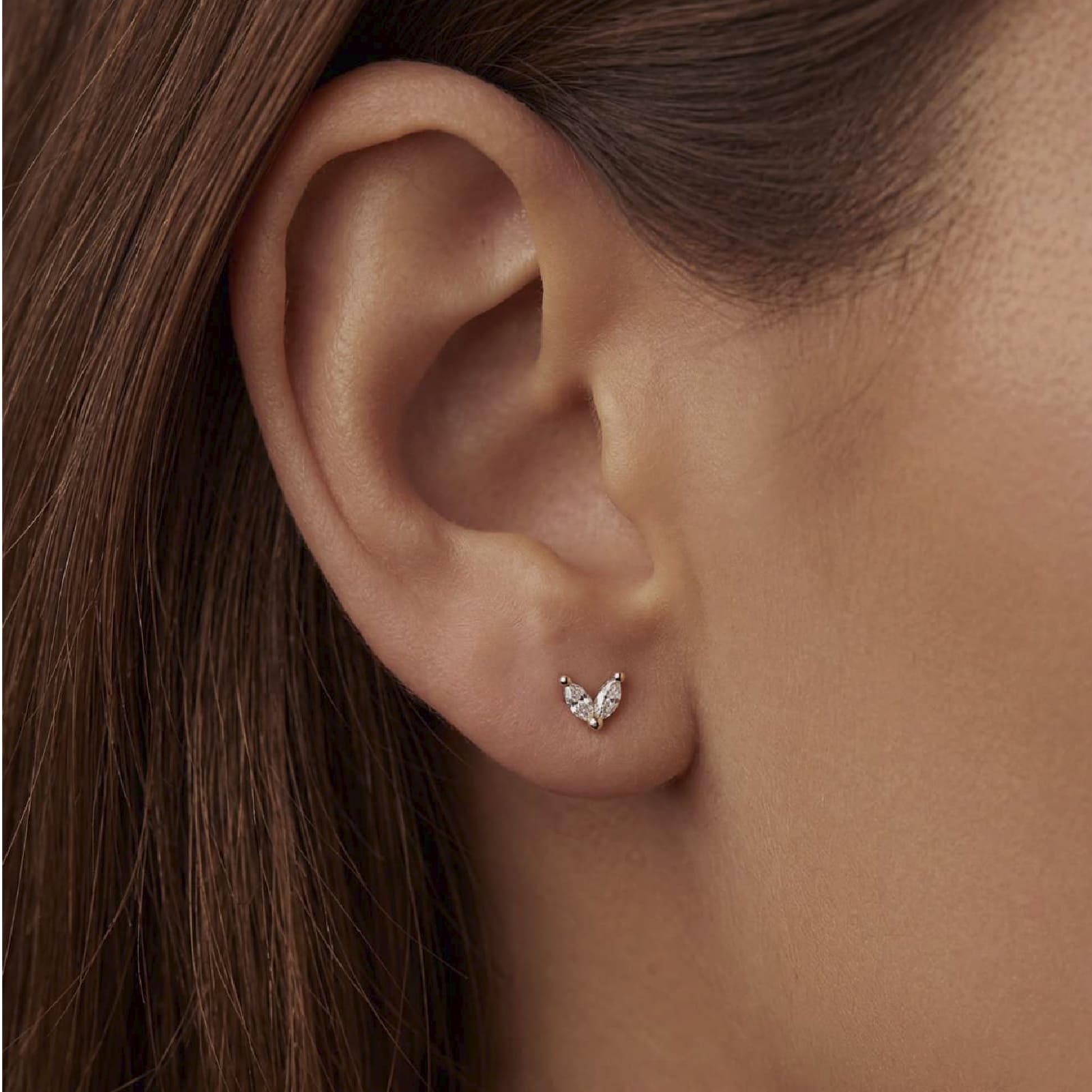 Orecchino Amabile Micro Glow in argento dorato e zirconi MISURA UNICA