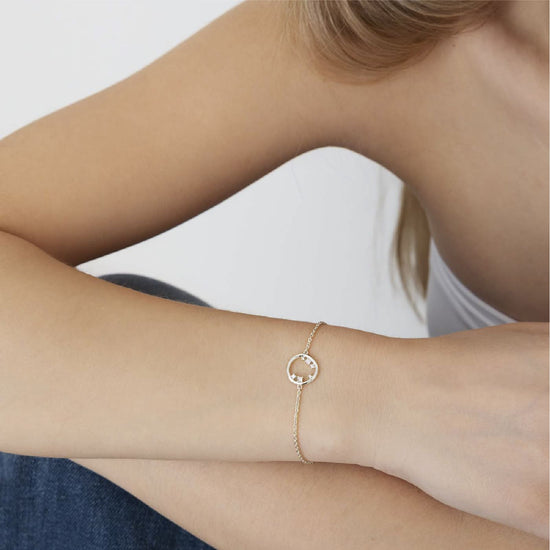 Bracciale Amabile Circle in argento design a cerchio e zirconi 18 cm