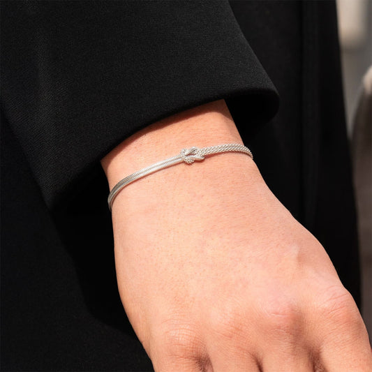 Bracciale catena Amen in lega Amen argentata con nodo d'amore 19 cm