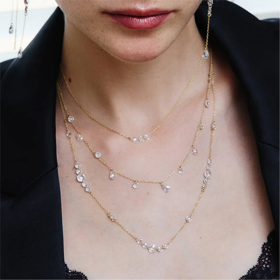 Collana girocollo Alisia argento dorato e ciondoli a goccia MISURA UNICA