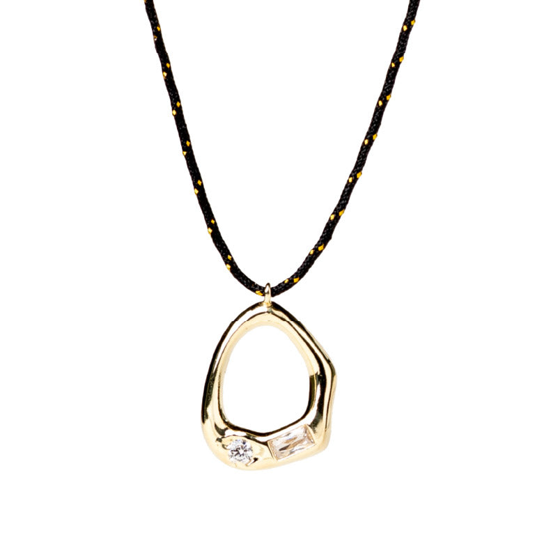 Collana cordino Alisia Pulse in argento e pendente organico MISURA UNICA