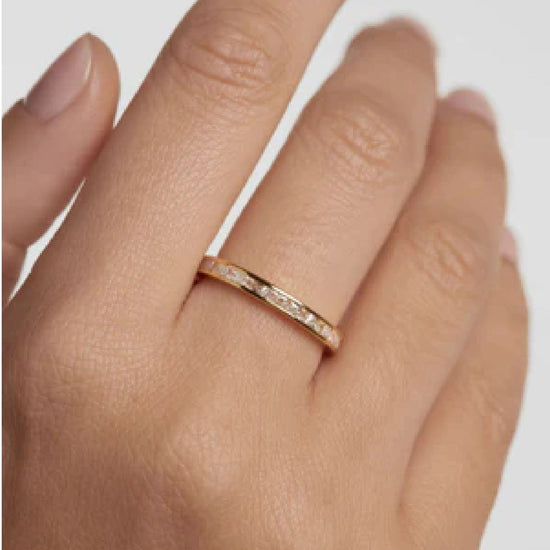 Anello tuttogiro donna PDPAOLA Essential argento dorato zirconi rettangolari AN01-A05-4