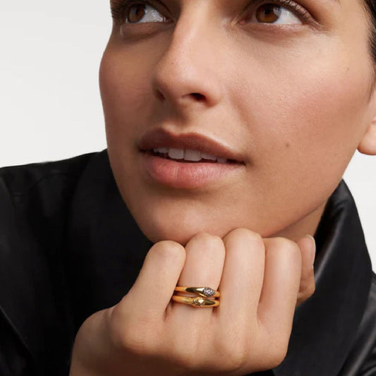 Set anelli PDPAOLA The Rock Ring donna argento dorato pavé zirconi e texture fusa AN01-B79-2
