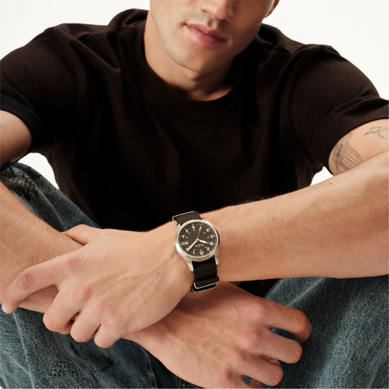 Orologio solo tempo Breil Recon con quadrante blu notte da uomo MISURA UNICA