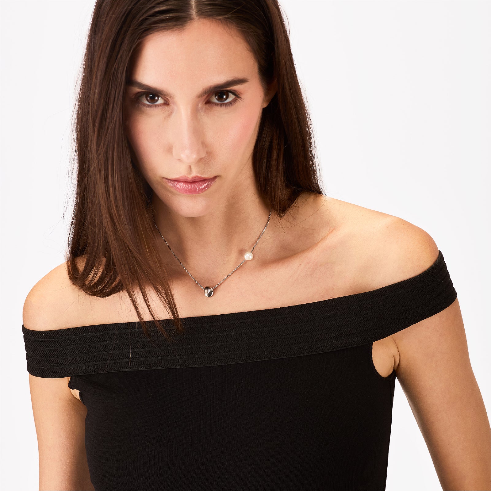 Collana donna Breil B Rocks in acciaio con boule centrale e perla d'acqua dolce laterale MISURA UNICA