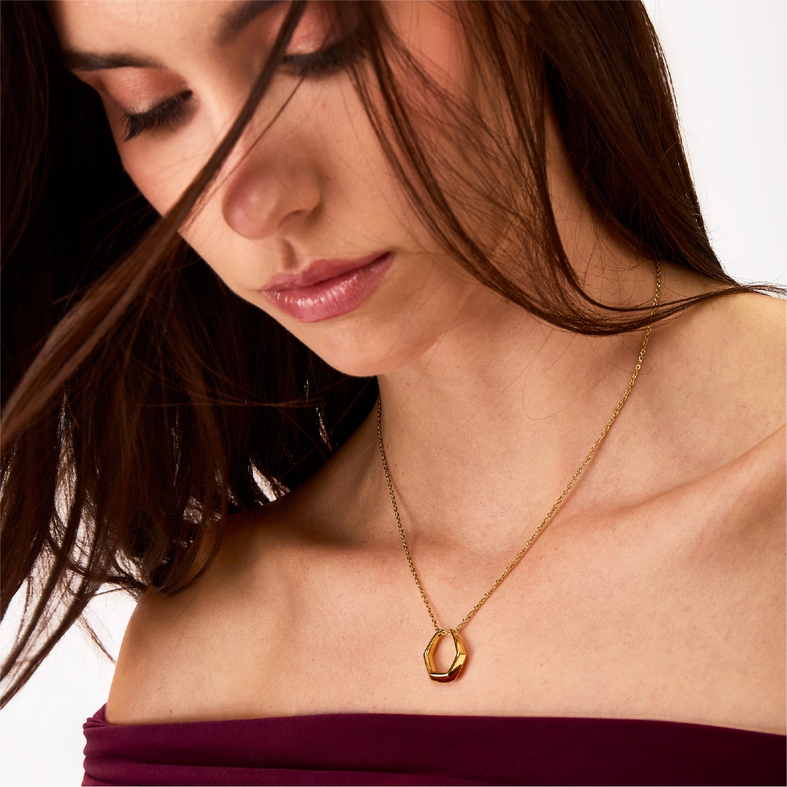 Collana donna Breil Hypnotic in acciaio dorato con elemento centrale esagonale MISURA UNICA