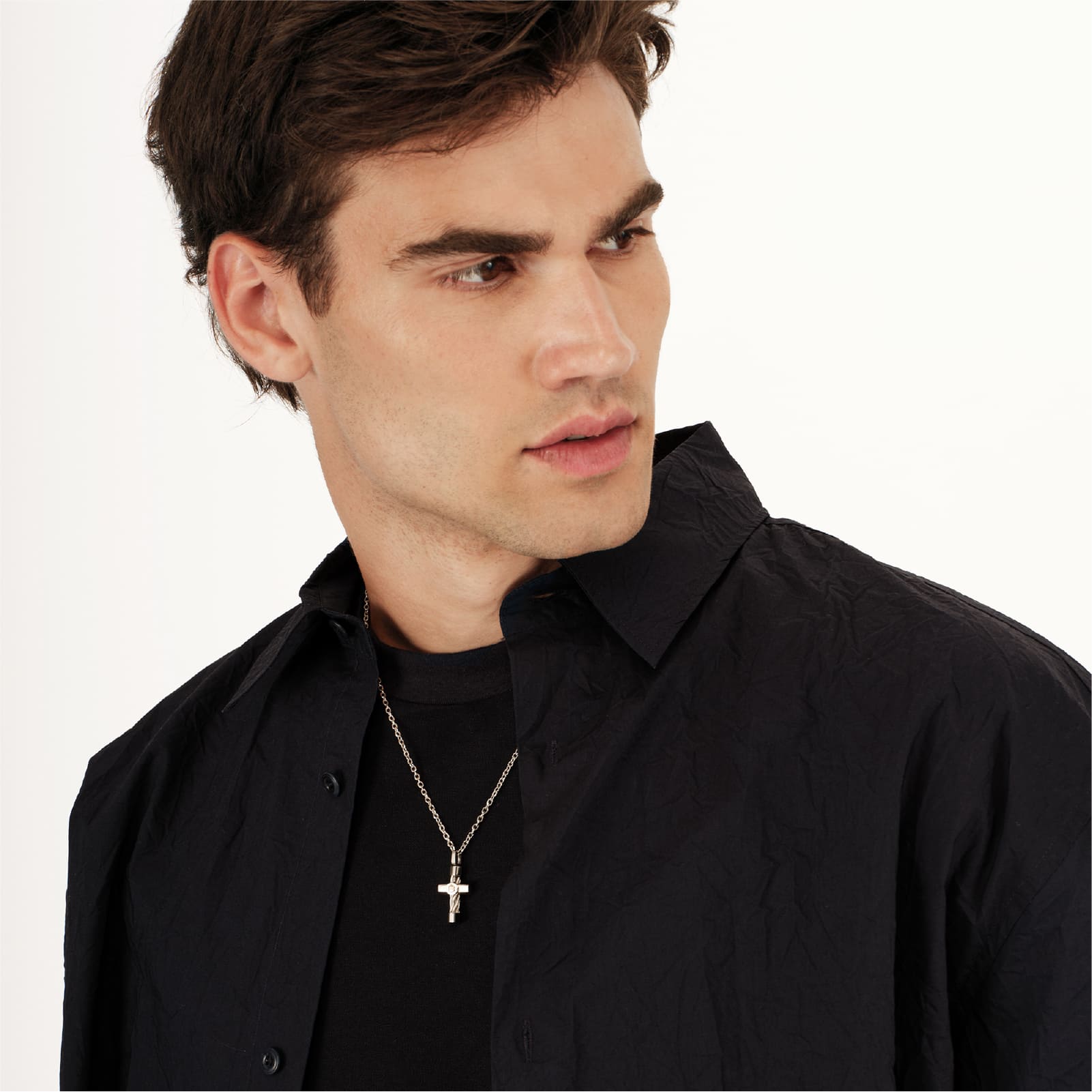 Collana Breil 9K Loop in acciaio e oro 9K croce pendente MISURA UNICA