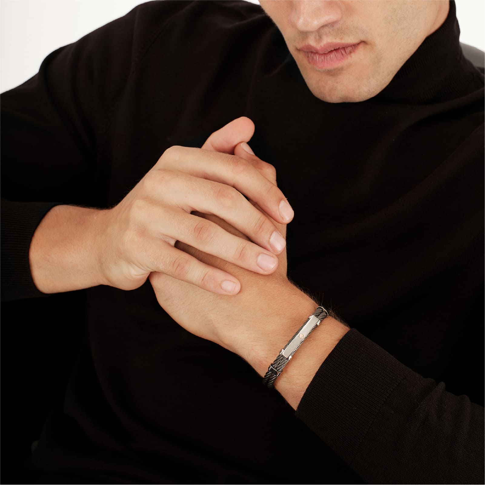 Bracciale Breil 9K Loop da uomo in acciaio pvd nero e oro 9K Regolabile 17,5-20,3 cm