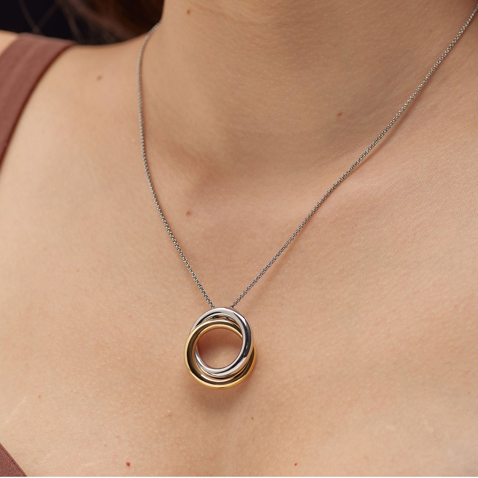 Collana donna Brosway in acciaio con pendente tondo bicolor MISURA UNICA