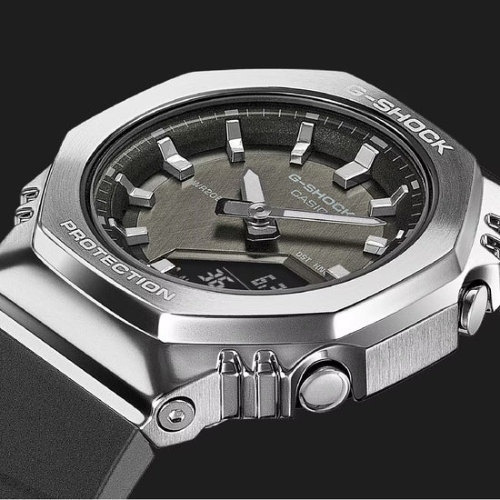 Orologio analogico-digitale Casio G-Shock bianco da donna MISURA UNICA