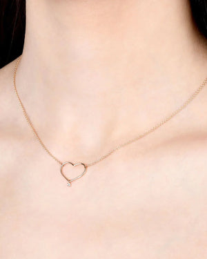 Collana girocollo Burato Con Amore da donna con un cuore 16x12 mm in oro rosa 18kt e diamante 0,03ct CI702