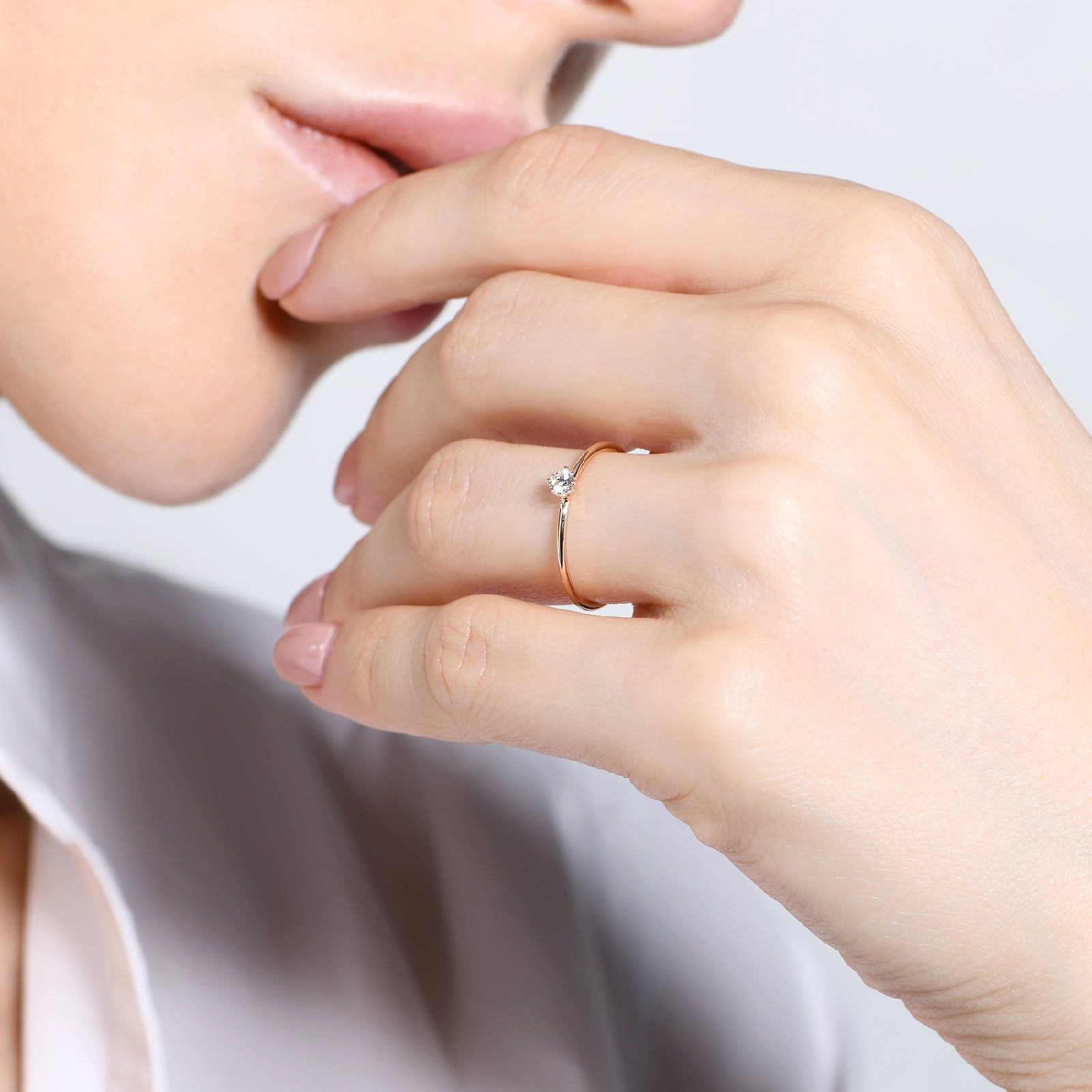 Anello solitario Burato Solitaire donna oro rosa e diamante 0,10ct CL441-2