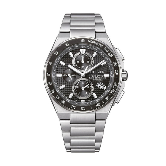 Orologio cronografo Citizen AT8 in supertitanio e nero MISURA UNICA