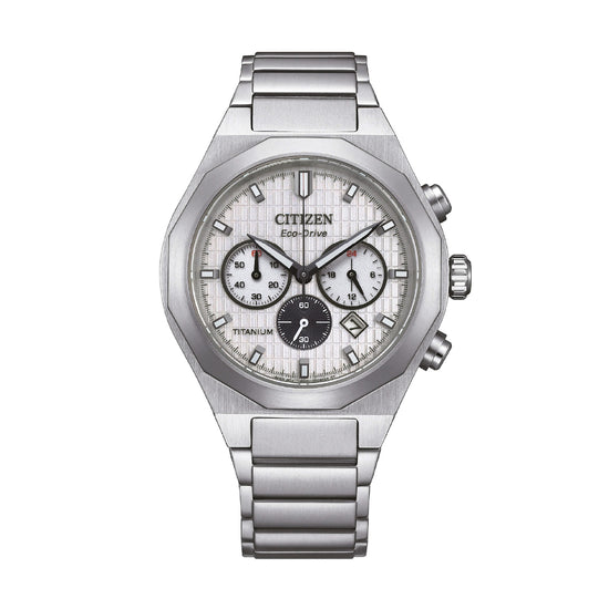 Orologio cronografo da uomo della Citizen in super titanio MISURA UNICA