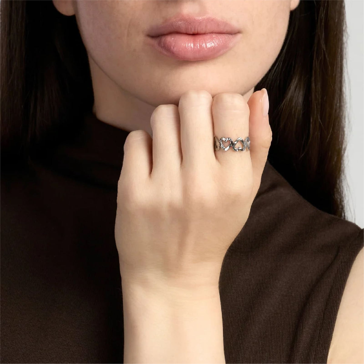 Anello aperto Kidult Style 103 in acciaio cuori martellati Regolabile dalla 11 alla 19