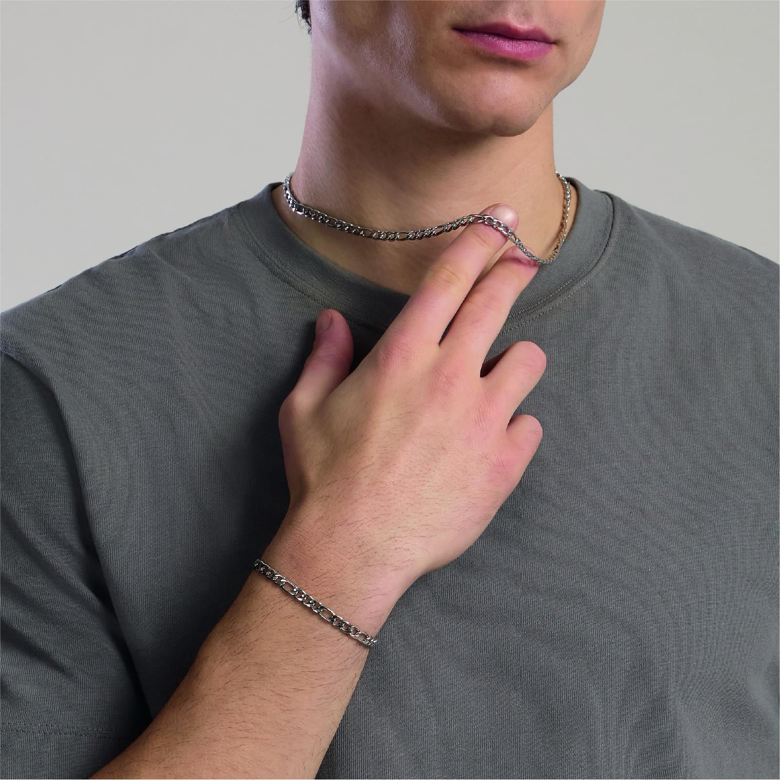 Bracciale Kidult Style in acciaio con catena figaro da uomo 21 cm