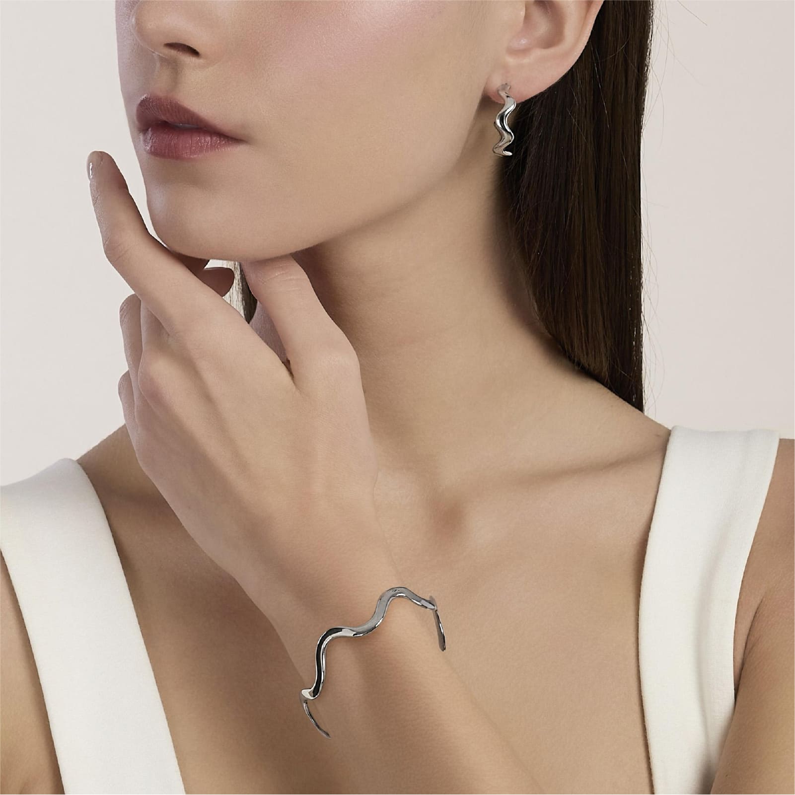 Bracciale rigido Kidult Style in acciaio effetto ondulato Rigido