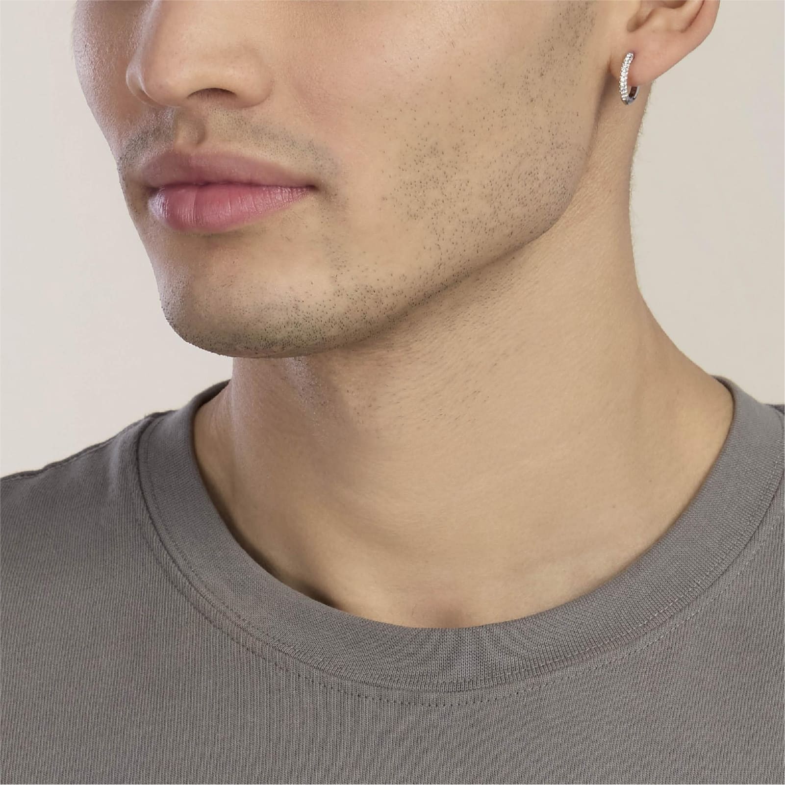Mono orecchino Kidult Style in acciaio e cristalli uomo MISURA UNICA