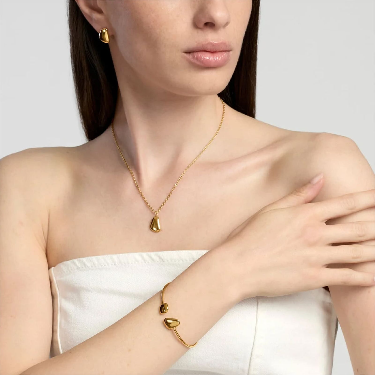Orecchini lobo Kidult Style 77 in acciaio dorato da donna MISURA UNICA