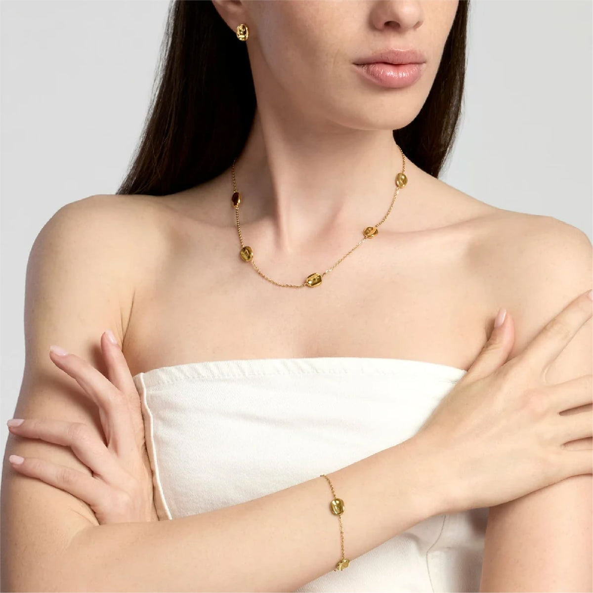 Orecchini lobo Kidult Style 46 in acciaio dorato da donna MISURA UNICA